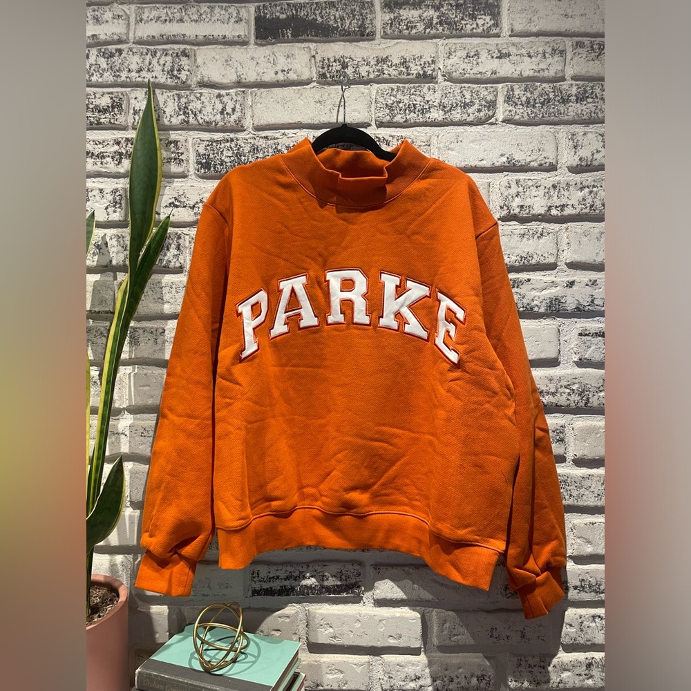 ‼️ONE LEFT🍊 Parke Varsity Mockneck Sweatshirt in Amber Orange L/XL - Picture 2 of 5